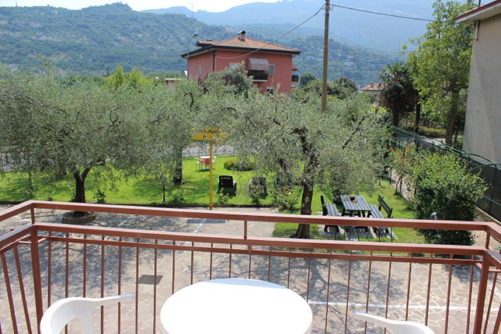Villa Marina Torbole Sul Garda Buitenkant foto