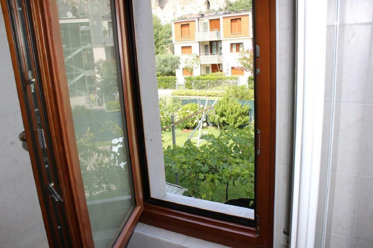 Villa Marina Torbole Sul Garda Buitenkant foto